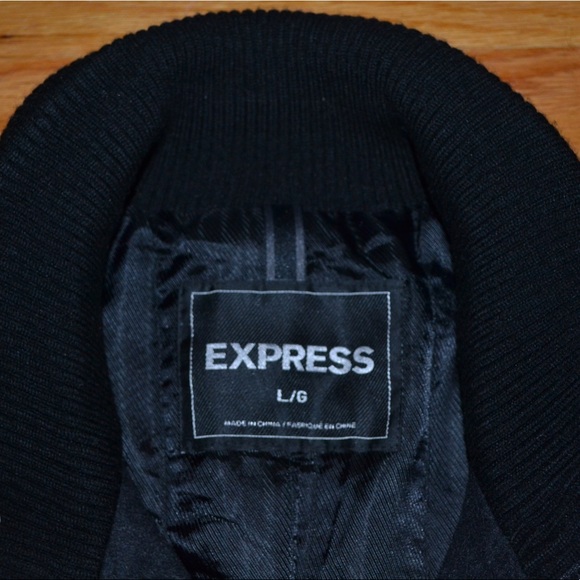 Men’s Express wool coat, size large - Picture 4 of 9